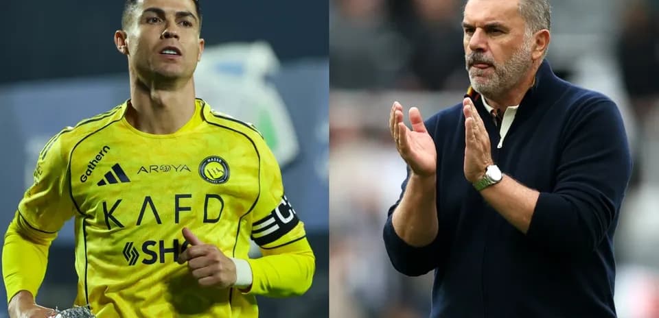 Cristiano Ronaldo and coach during match