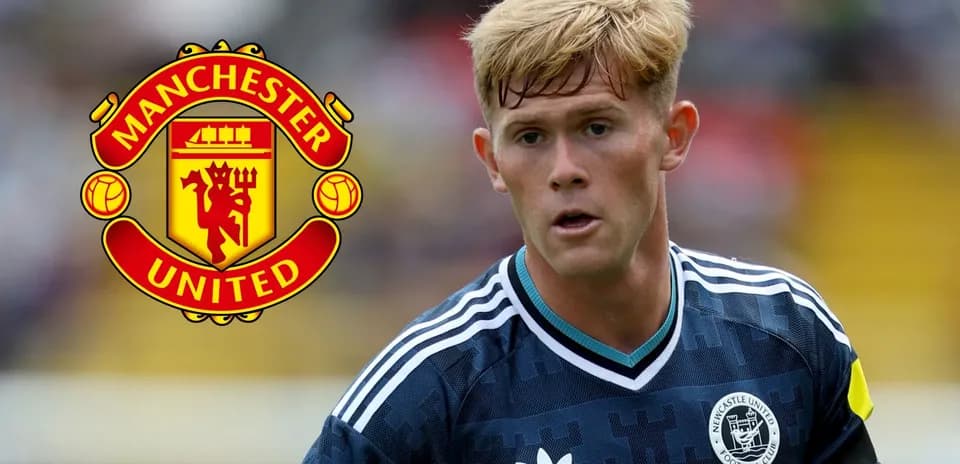 Player in Newcastle United jersey with Manchester United logo