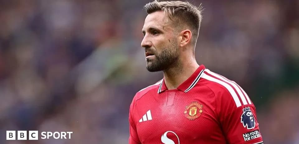 Manchester United player on the pitch during match