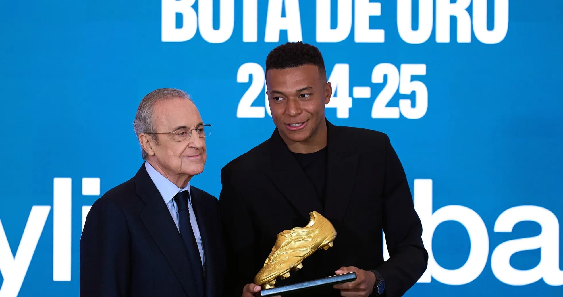 Kylian Mbappé receiving Golden Boot award presentation