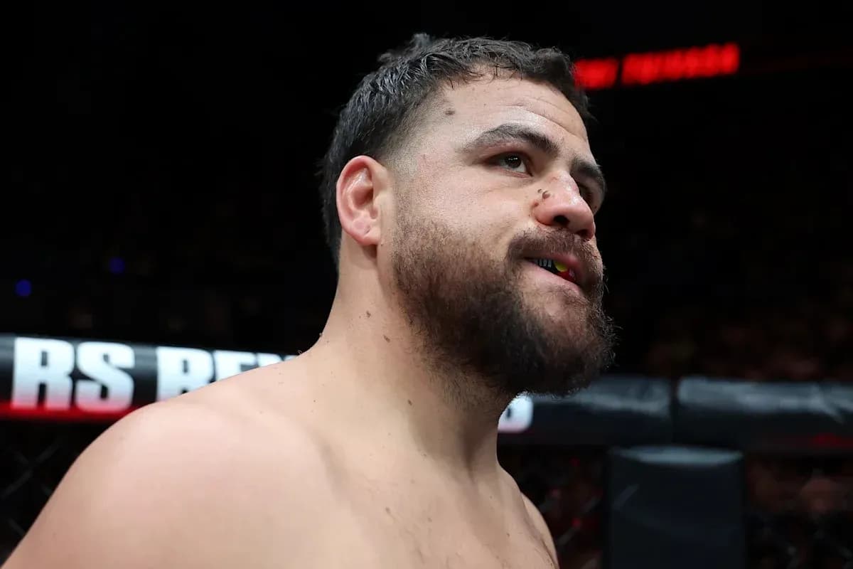 Fighter in the octagon during a match