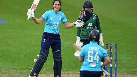 England player celebrating after hitting a boundary England player celebrating after hitting a boundary