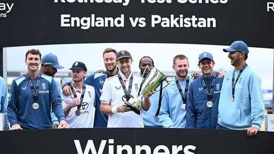 England cricket team celebrating Test series victory England cricket team celebrating Test series victory