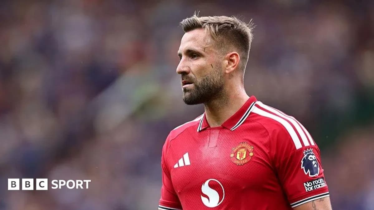 Manchester United player on the pitch during match Manchester United player on the pitch during match