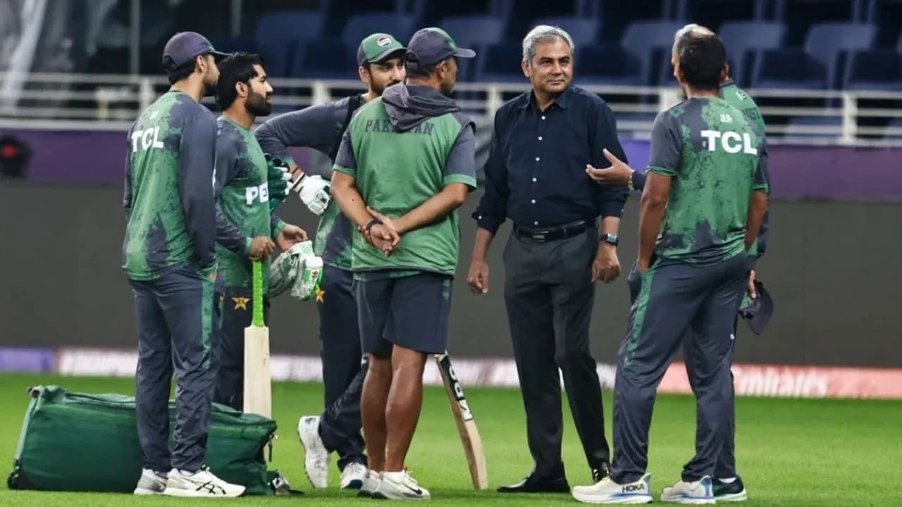 Pakistan cricket team discussing strategy during practice Pakistan cricket team discussing strategy during practice