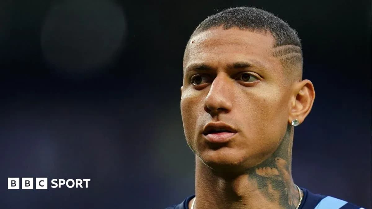 Player with short hair and tattooed neck Player with short hair and tattooed neck