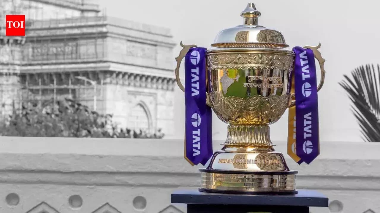 Indian Premier League trophy with Gateway of India backdrop Indian Premier League trophy with Gateway of India backdrop
