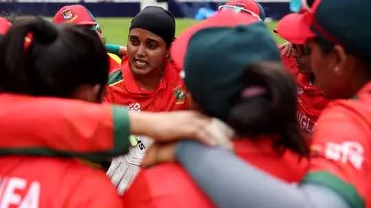 Bangladesh women's team in huddle during match Bangladesh women's team in huddle during match