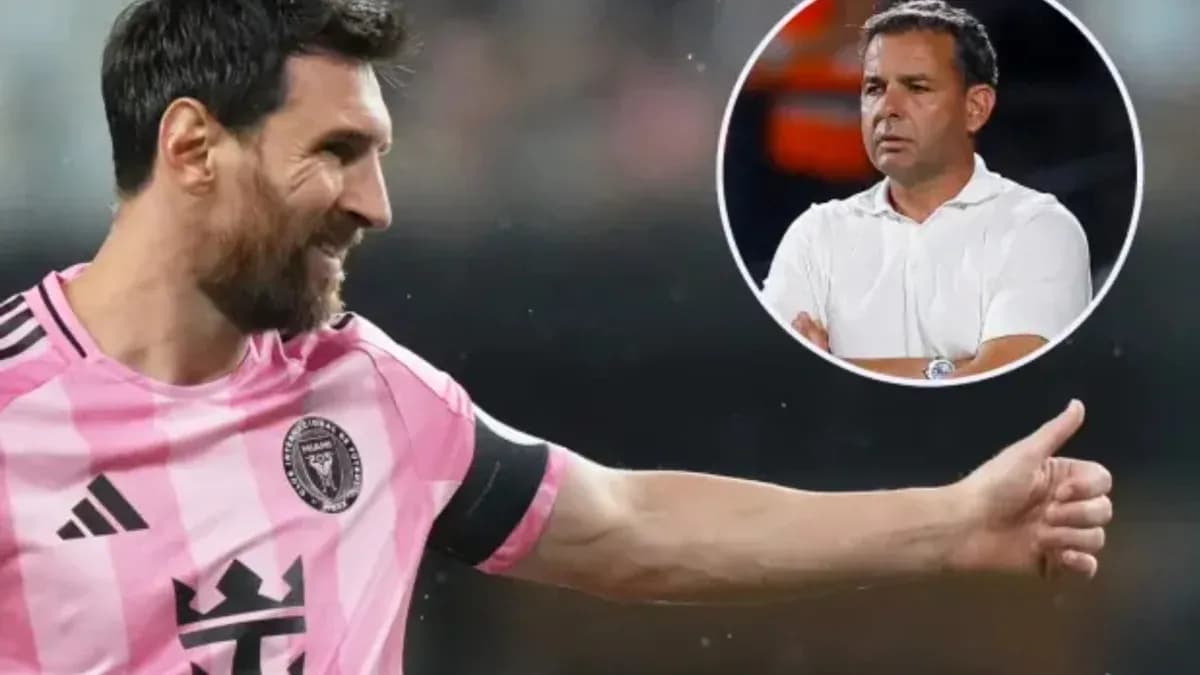 Lionel Messi celebrating in Inter Miami kit during match Lionel Messi celebrating in Inter Miami kit during match