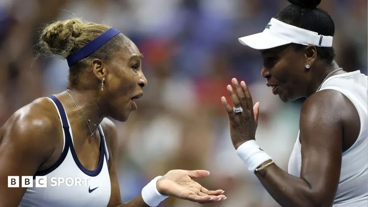 Venus and Serena Williams discussing during match Venus and Serena Williams discussing during match